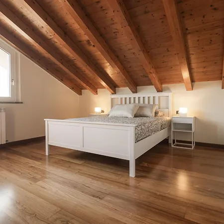 Attico Borromea Holiday home *