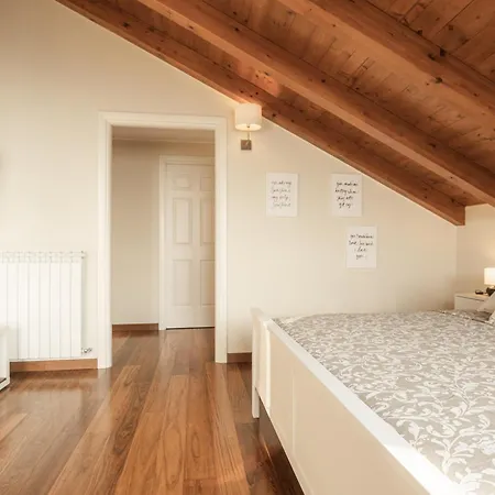 Holiday home Attico Borromea